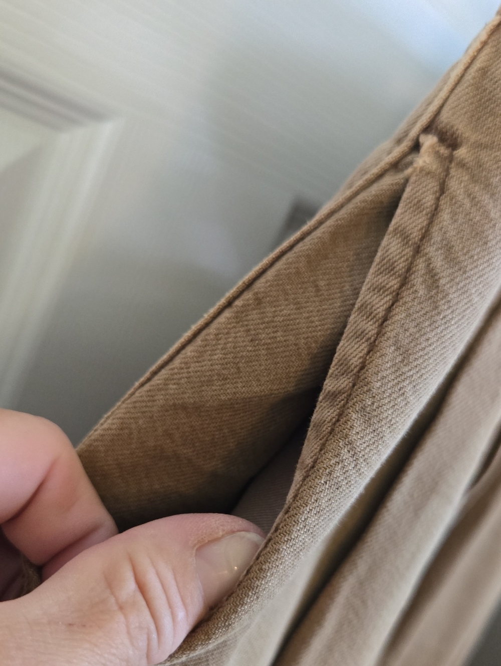 Pilcro Relaxed Wide-Leg Chinos in Tan Waist 14 Stretch To 17 With Pockets - Picture 3 of 5